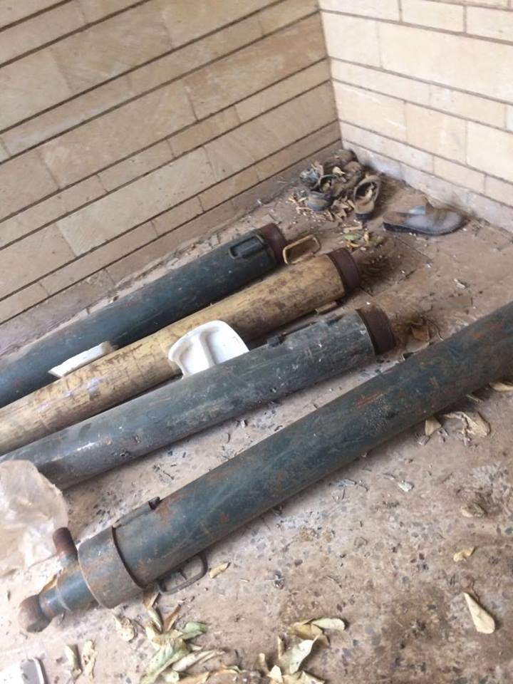 به‌ وێنه‌.. له‌ كارگه‌يه‌كى درووستكردنى چه‌كى داعشدا قوتوى بيره‌ و وێسكى دۆزرايه‌وه‌